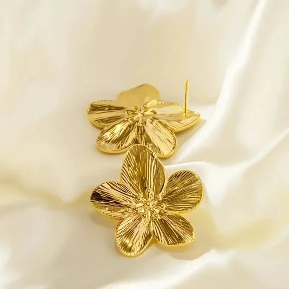 14K Gold Womens Flower Earrings Ladies 14 Karat 925 Silver Floral Style Jewelry - Picture 4 of 8